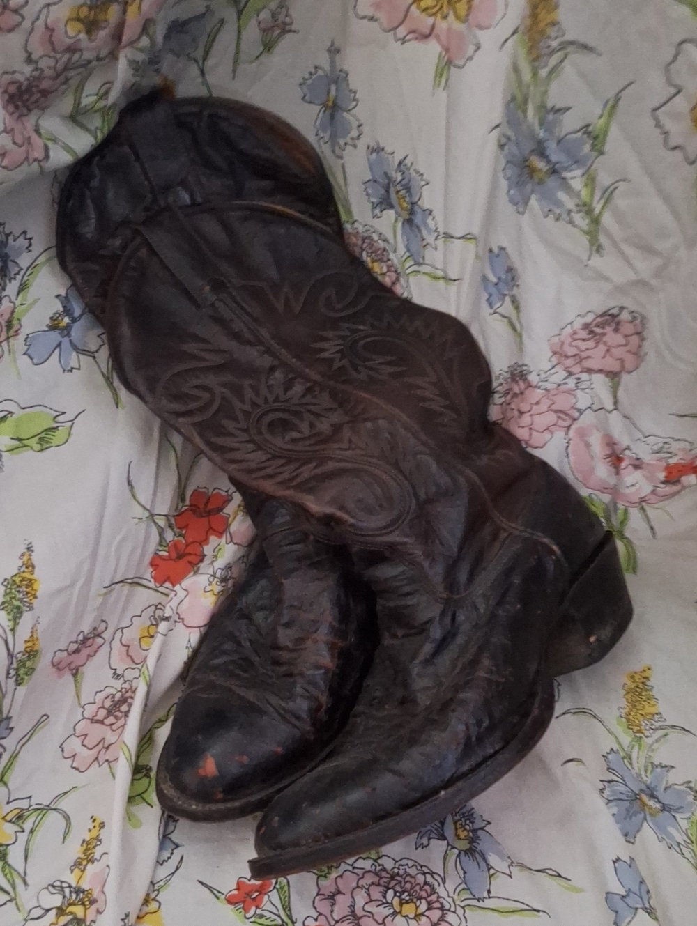 Classic Women's Brown Leather Western Boots